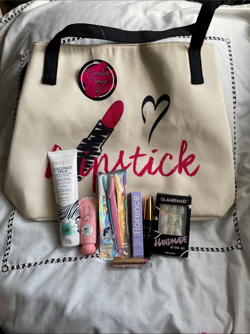 Pacific Face Wash, Razors, Mascara, Lipstick,Lotion,Concealer,Nails, Large Tote